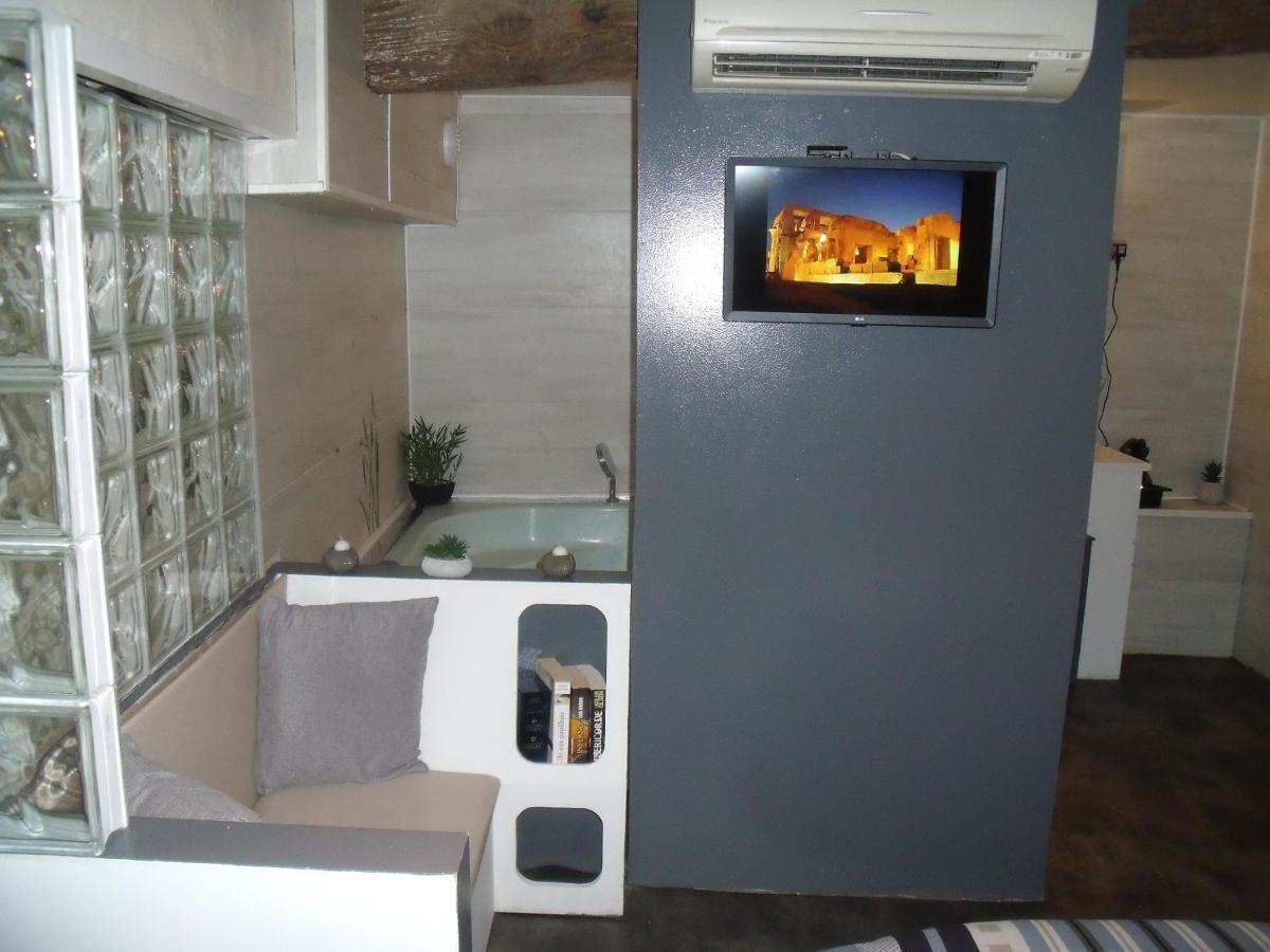 Agreable Suite Parentale Zen Avec Balneo Cabestany Luaran gambar