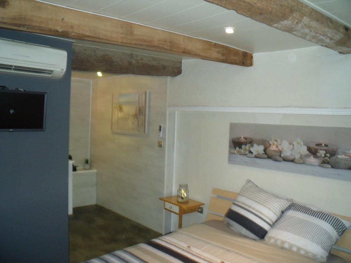 Agreable Suite Parentale Zen Avec Balneo Cabestany Luaran gambar